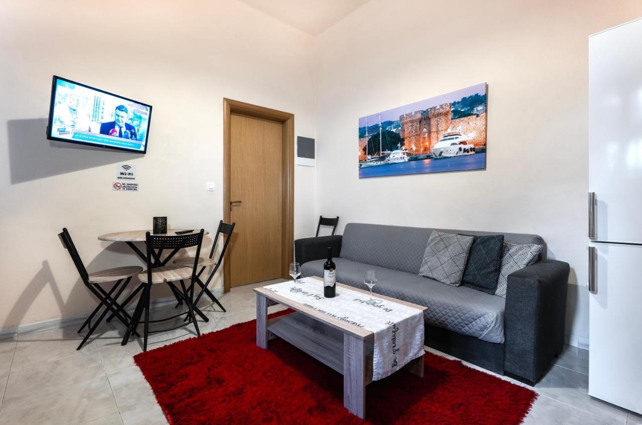Eddy'S Apartment Rhodes City Bagian luar foto