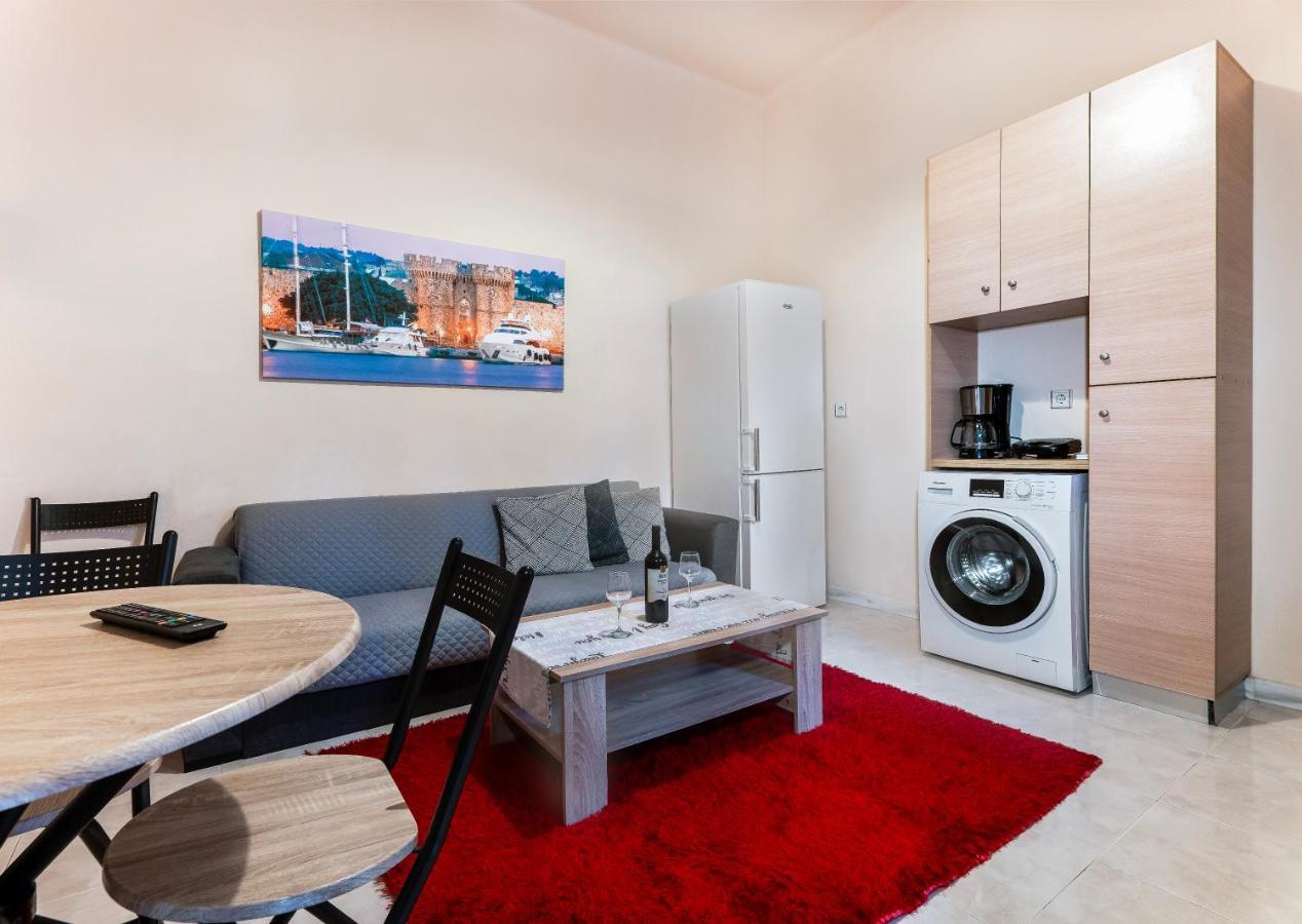 Eddy'S Apartment Rhodes City Bagian luar foto